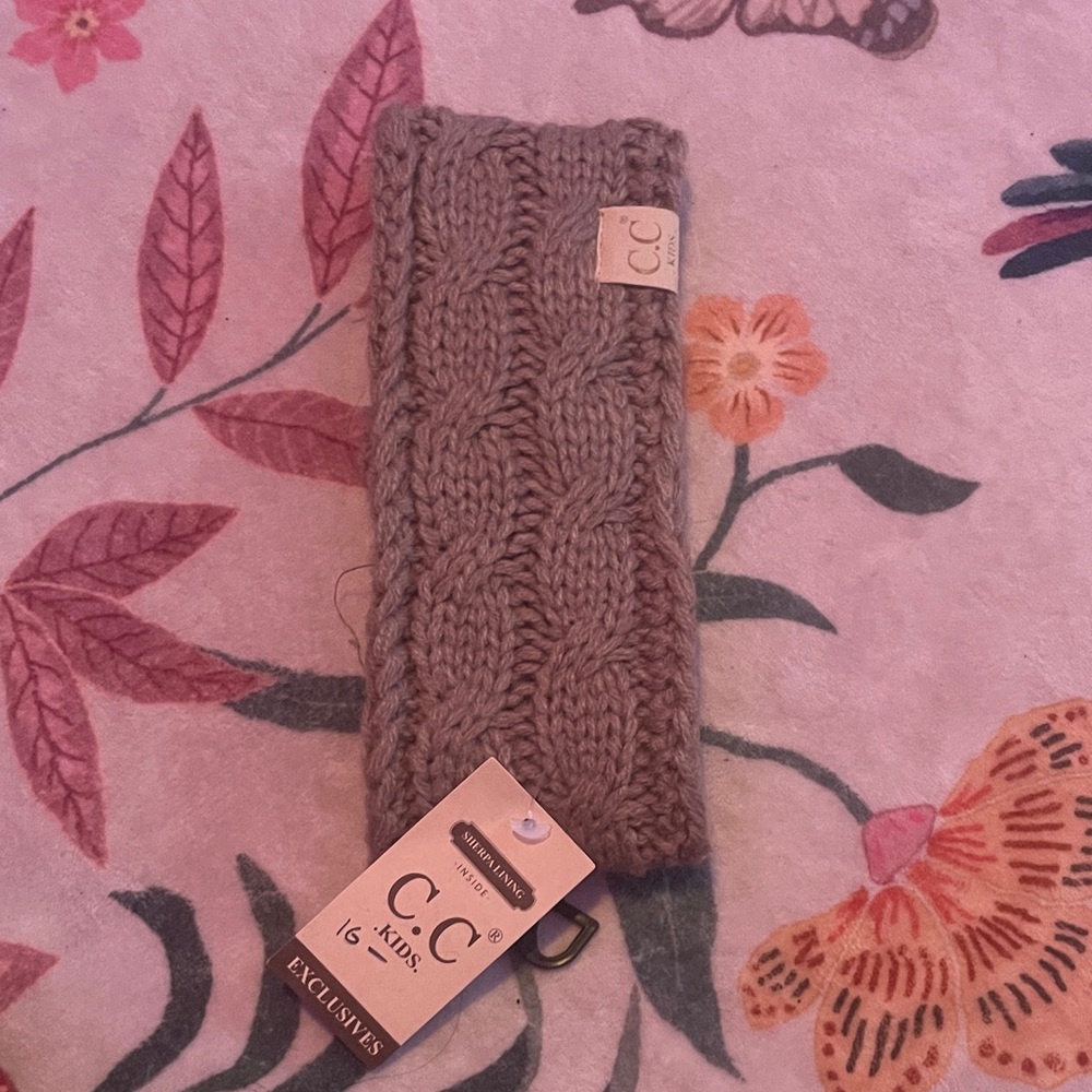 C.C Kids Tan Cable Knit Headband